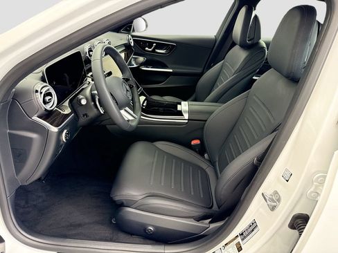Used 2026 Mercedes-Benz C 300 Sedan image 18