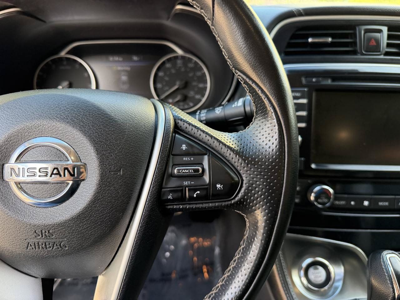 Used 2022 Nissan Maxima SV w/ Floor Mat Group FWD image 50