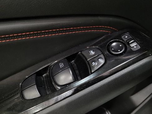 Used 2023 Nissan Altima 2.5 SR AWD/4WD image 27