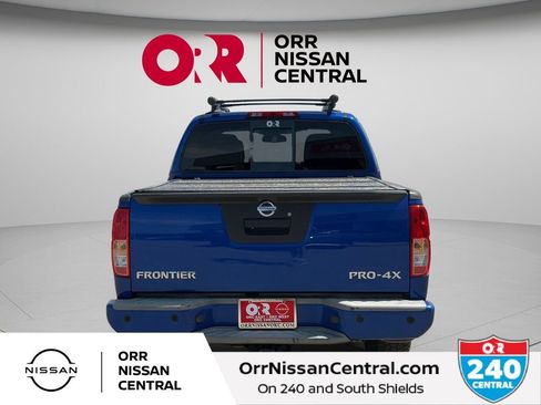 Used 2015 Nissan Frontier PRO-4X w/ Pro-4x Luxury Package AWD/4WD image 6