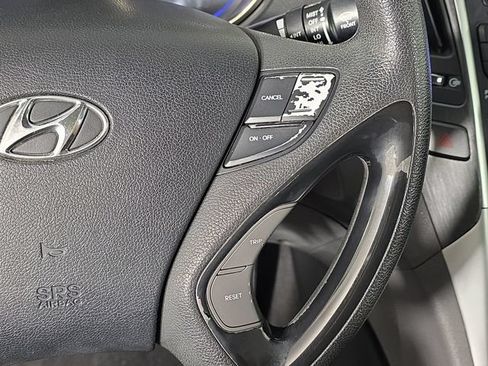 Used 2012 Hyundai Sonata GLS FWD image 29
