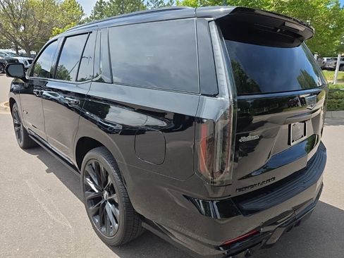 Certified 2025 Cadillac Escalade V w/ LPO, ONYX Package AWD/4WD image 4