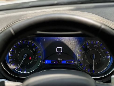 Used 2021 Chrysler 300 S RWD image 33