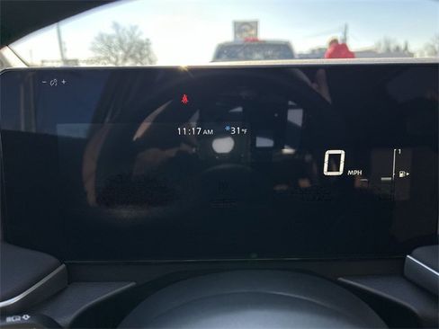 Used 2025 Nissan Kicks S image 18