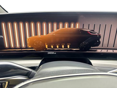 Used 2024 Cadillac Lyriq Luxury RWD image 58