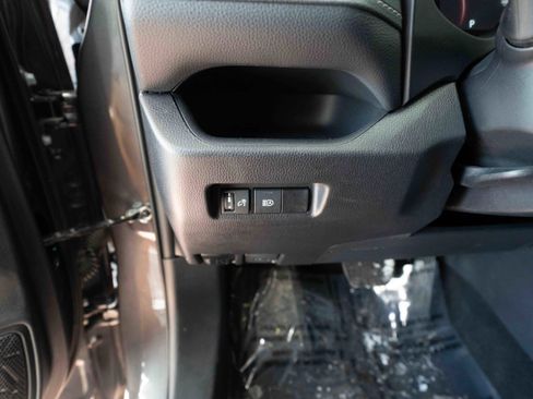 Used 2025 Toyota RAV4 XLE image 11