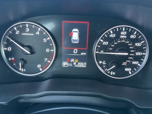 Used 2024 Subaru Impreza 2.0i Sport image 23