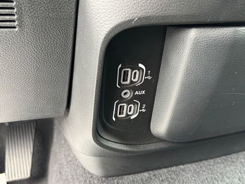 Used 2025 RAM 1500 Tradesman image 27