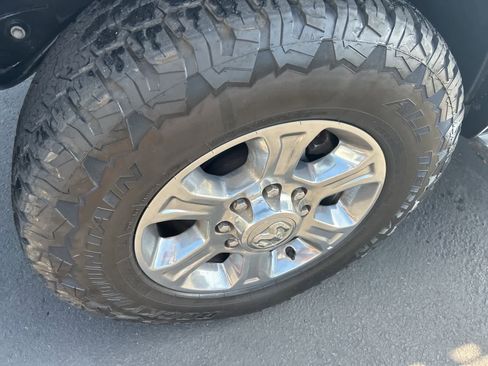 Used 2024 RAM 2500 Big Horn w/ Off Road Package image 12