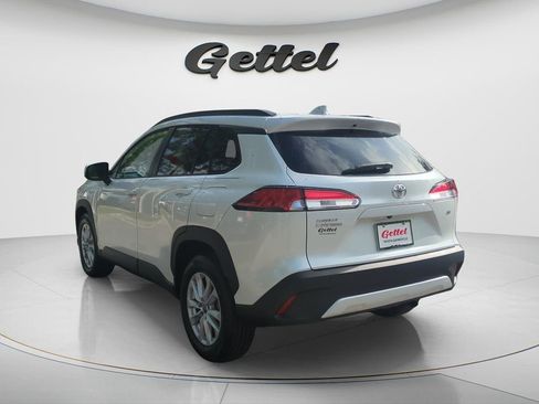 Certified 2023 Toyota Corolla Cross LE FWD image 7