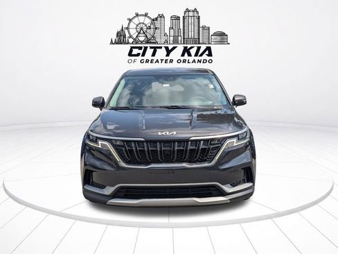 Certified 2023 Kia Carnival LX FWD image 7