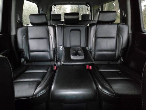 Used 2010 Nissan Armada Platinum AWD/4WD image 16