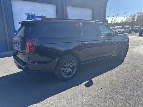 New 2025 Ford Expedition Max Platinum w/ Stealth Performance Package image 3