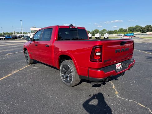 New 2026 RAM 1500 Big Horn AWD/4WD image 12