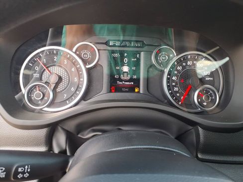 New 2026 RAM 1500 Tradesman AWD/4WD image 27