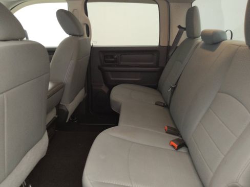 Used 2018 RAM 1500 Express w/ Express Value Package RWD image 18