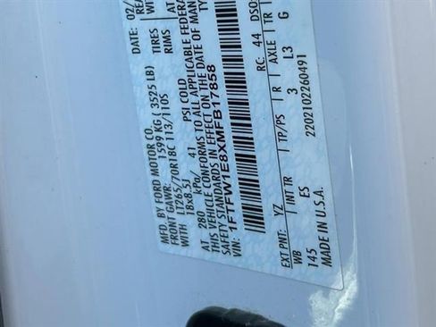 Used 2021 Ford F150 Lariat w/ Equipment Group 501A Mid image 29