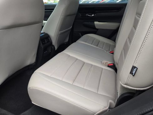 Used 2025 Honda CR-V EX-L image 17