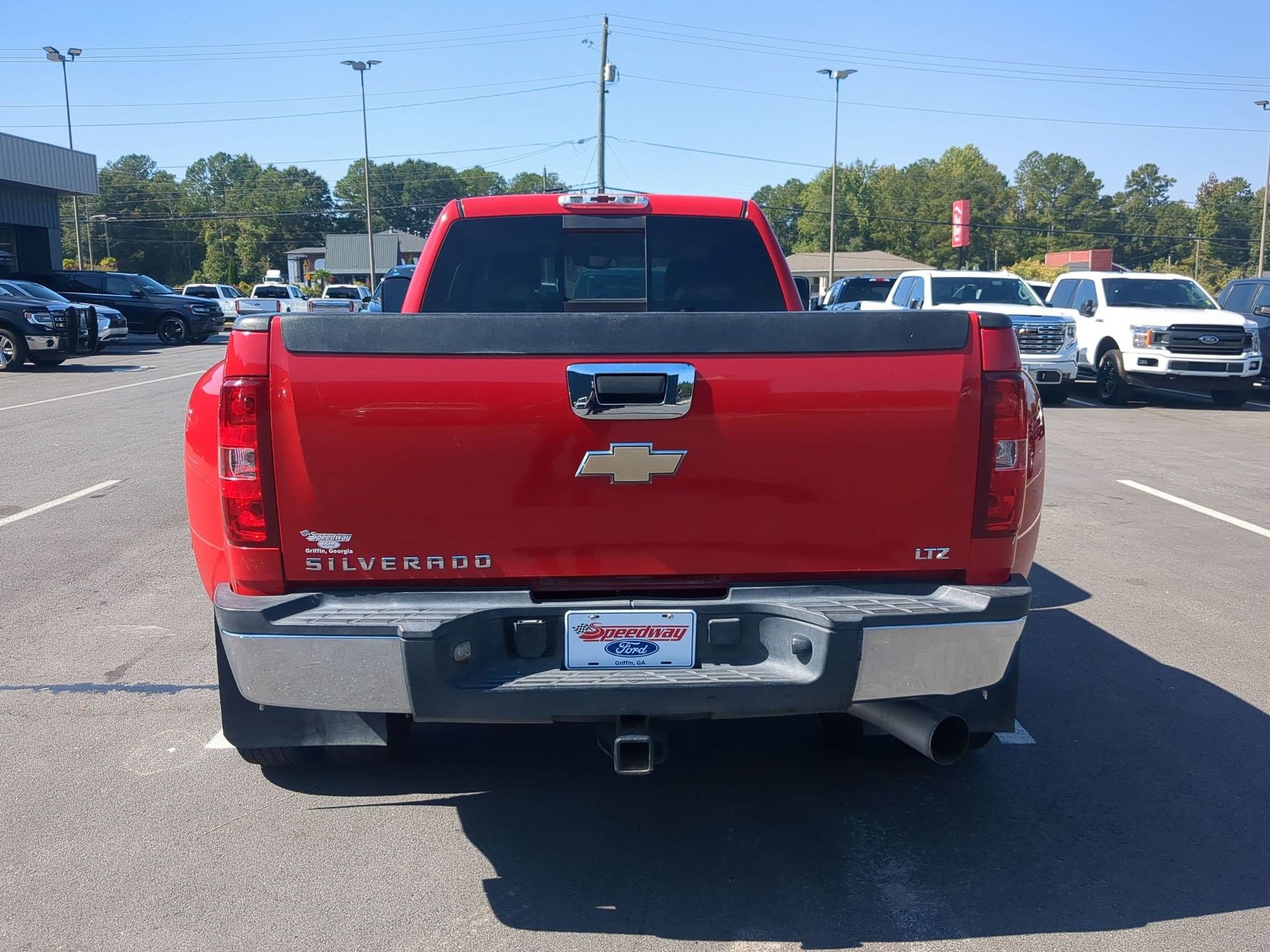Used 2008 Chevrolet Silverado 3500 LTZ w/ EZ-Lift Tailgate Package RWD image 9