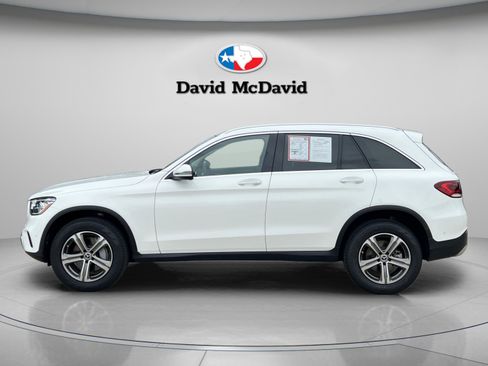 Used 2022 Mercedes-Benz GLC 300 4MATIC w/ Premium Package Lite image 4