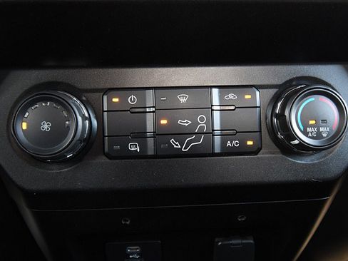 Used 2020 Ford F350 XLT image 17