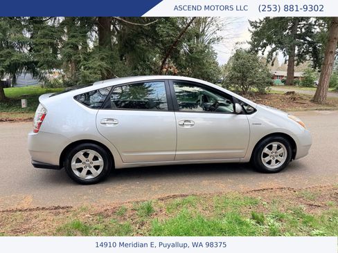 Used 2006 Toyota Prius Hatchback 4D FWD image 6