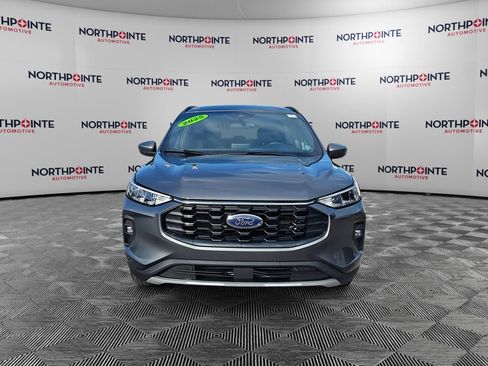 Used 2025 Ford Escape ST-Line Select AWD/4WD image 8