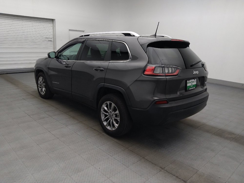 Used 2019 Jeep Cherokee Latitude Plus FWD image 3