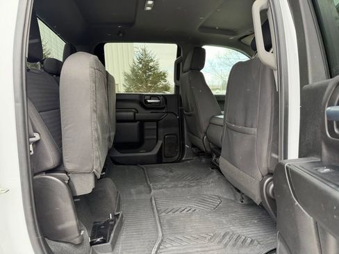 Used 2023 Chevrolet Silverado 2500 LT w/ Convenience Package image 11