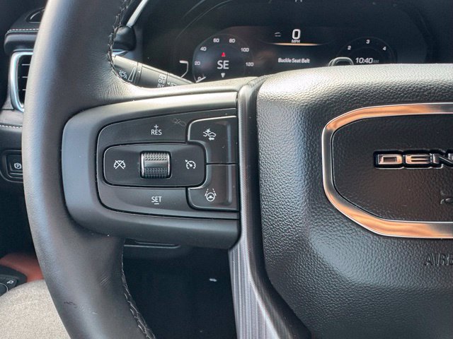 Used 2024 GMC Yukon Denali Ultimate AWD/4WD image 26