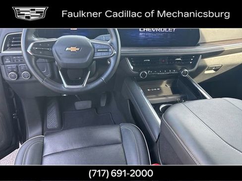 Used 2025 Chevrolet Tahoe Premier AWD/4WD image 10