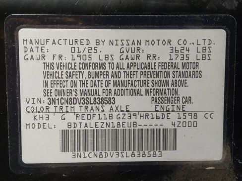 Used 2025 Nissan Versa S FWD image 33