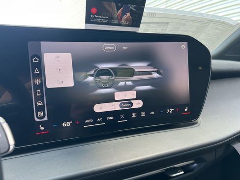 New 2026 Audi Q3 quattro 2.0T image 18