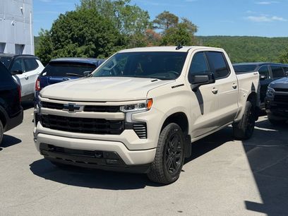 New 2026 Chevrolet Silverado 1500 RST w/ LPO, Dark Essentials Package