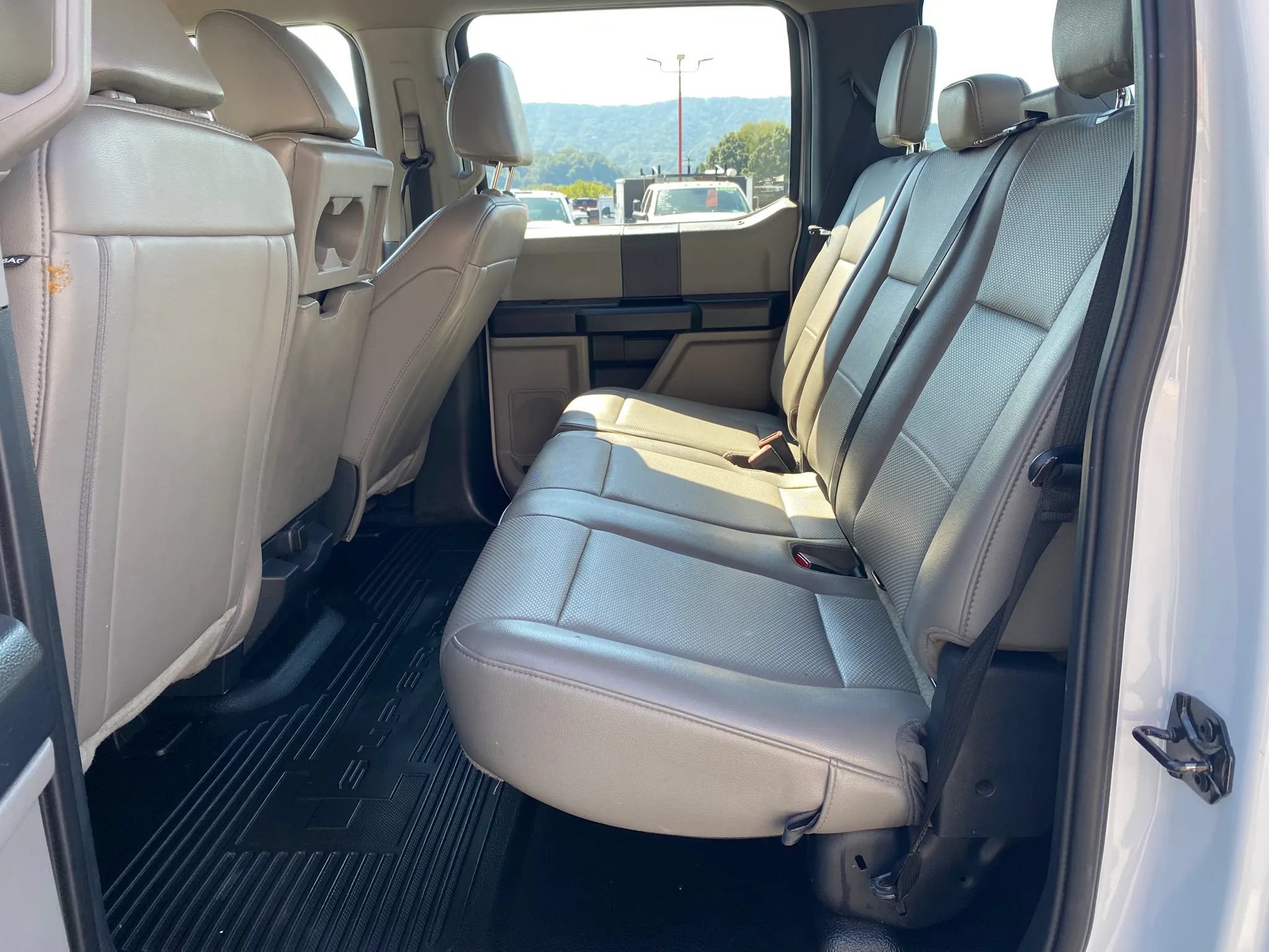 Used 2022 Ford F250 XL w/ Power Equipment Group AWD/4WD image 26
