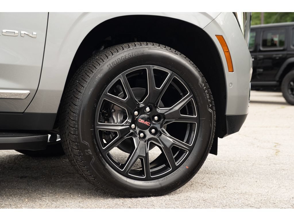 New 2026 GMC Yukon XL Elevation w/ Elevation Premium Package AWD/4WD image 10