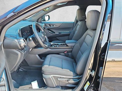 New 2027 Chevrolet Equinox LT w/ Safety and Technology Package FWD image 4
