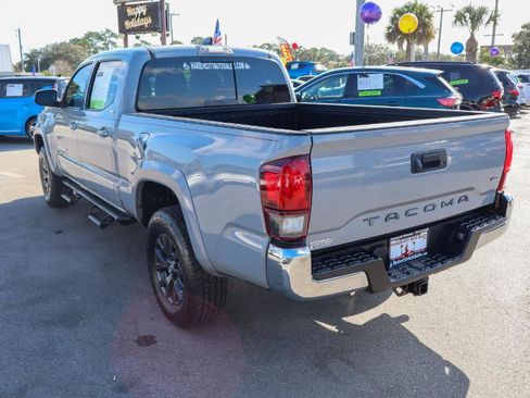 Used 2021 Toyota Tacoma SR5 image 3