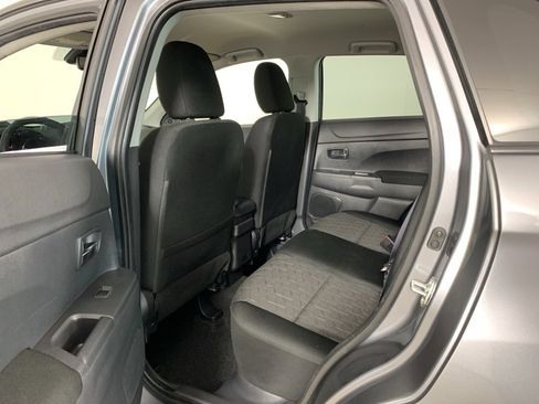 Used 2025 Mitsubishi Outlander Sport ES image 29