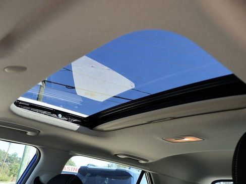 New 2026 Hyundai Venue SEL image 9