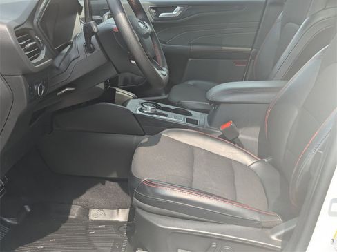 Used 2023 Ford Escape ST-Line w/ Tech Pack #1 image 11