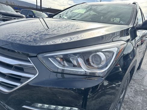 Used 2018 Hyundai Santa Fe Sport image 6