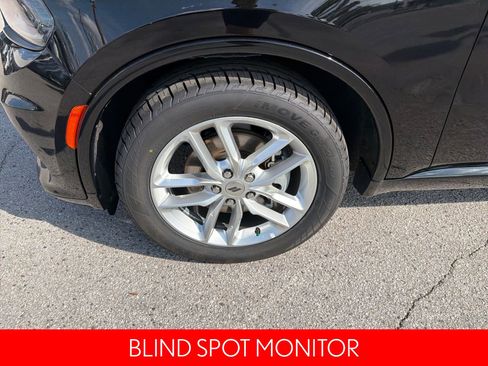 Used 2023 Dodge Durango GT image 11