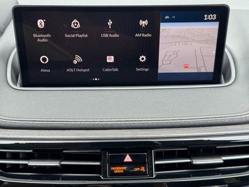 Used 2023 Acura MDX SH-AWD w/ Advance Package image 29