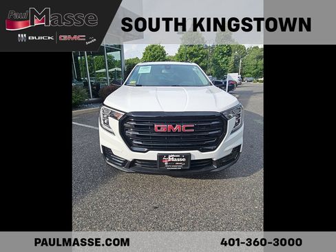Certified 2024 GMC Terrain SLE w/ Driver Convenience Package AWD/4WD image 2