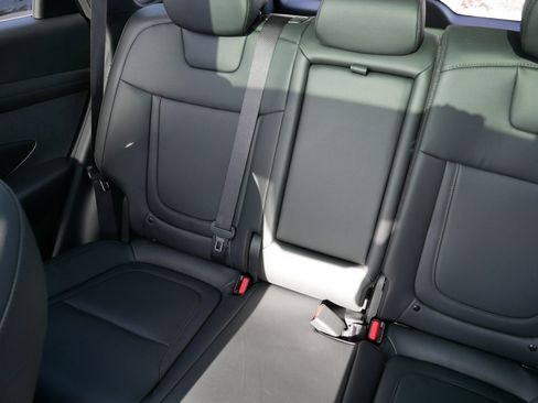 Certified 2025 Hyundai Tucson SEL image 12