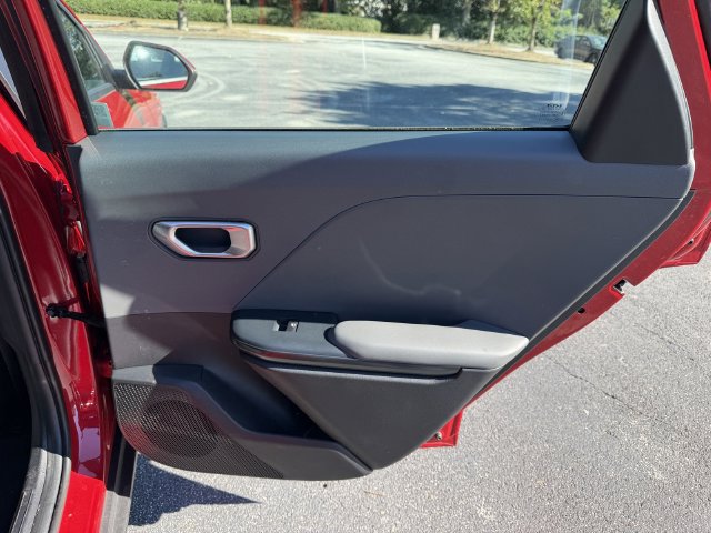Certified 2025 Kia K4 FWD image 31