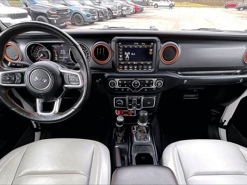 Used 2023 Jeep Gladiator Mojave w/ LED Lighting Group image 7