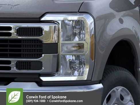 New 2026 Ford F350 XLT image 19