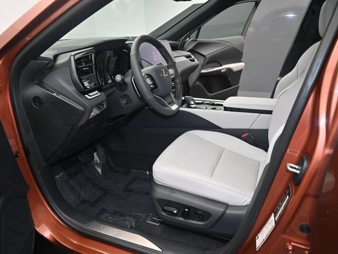 New 2026 Lexus RX 350 w/ Convenience Package AWD/4WD image 14